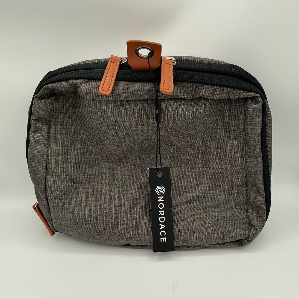 Nordace travel pouch NWT